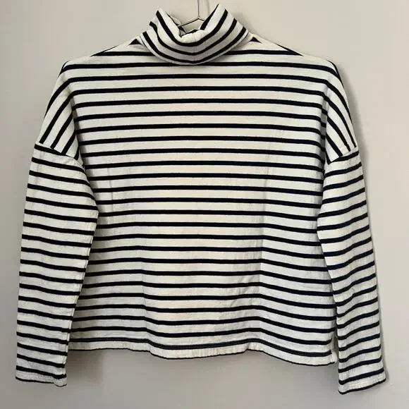 Madewell Striped White & Navy Blue Cropped Turtleneck Sweater Size XS - Picture 2 of 13
